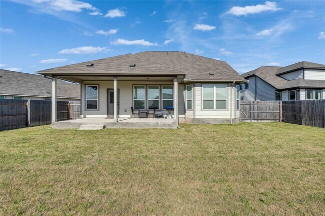 Building Photo - 1005 Tropeana Ln