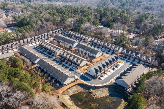 Building Photo - 1925 Wheylon Dr