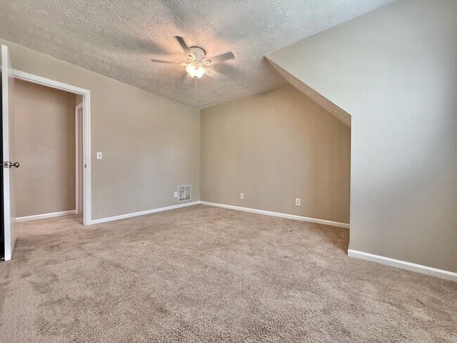 Building Photo - 279 Rice Gate Dr