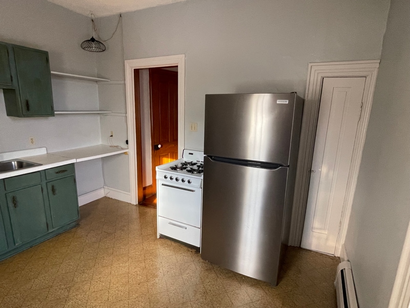 Building Photo - 156 S Broad St