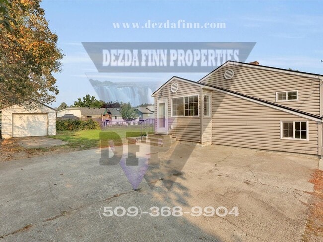 Building Photo - 2 Bed, 1 Bath in NE Spokane Valley Availab...