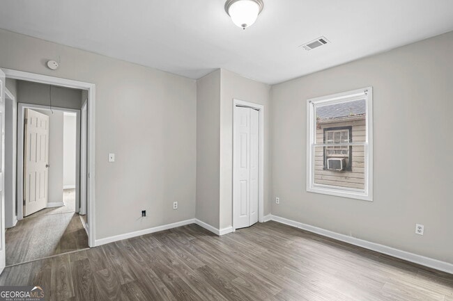 Building Photo - 1005 Westmoor Dr NW