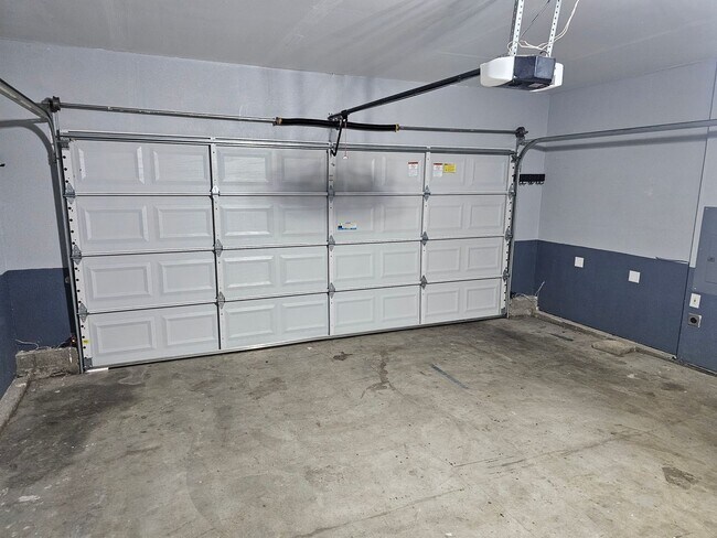 Building Photo - 14906 99th Way Southeast