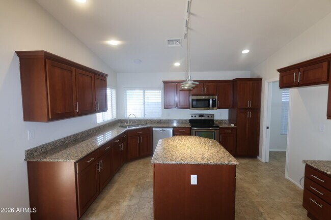 Building Photo - 7629 W Kristal Way