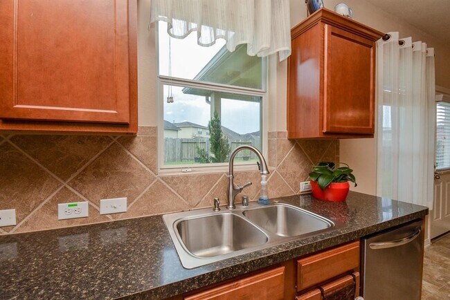 Building Photo - 3322 Aegean Dr