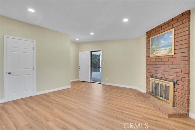Building Photo - 9241 Vicki Dr