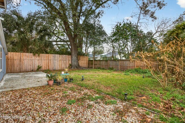 Building Photo - 4719 College St