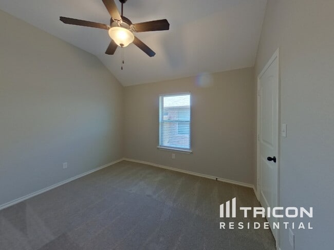 Building Photo - 4206 Sapphire Ln