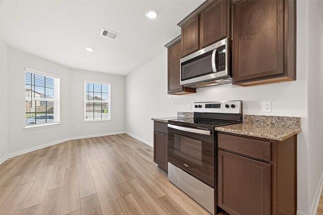 Building Photo - 10718 Millet Ct