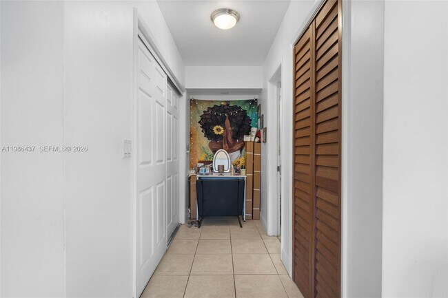 Building Photo - 4306 Johnson St