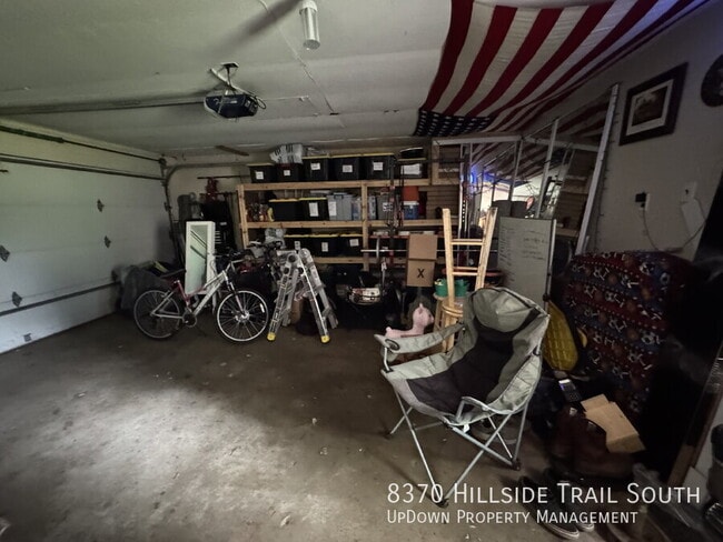 Building Photo - 8370 Hillside Trail S