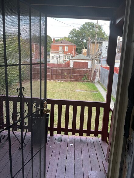 Building Photo - 7711 S Chappel Ave