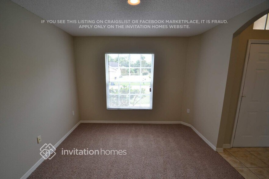 Building Photo - 7915 Ridgeglen Cir W