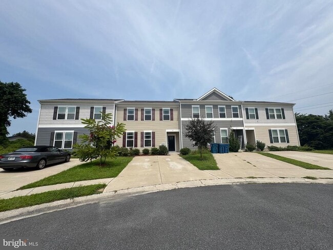 Building Photo - 95 Filbert Dr