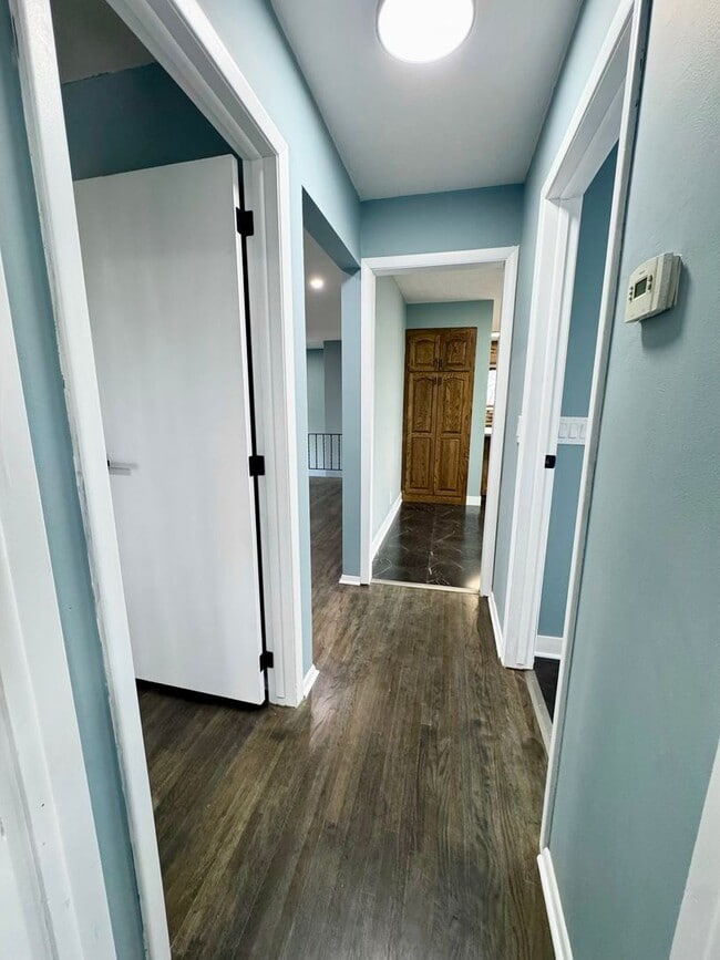 Building Photo - Remodeled 3 bed, 2 bath Millard home