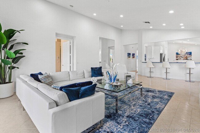 Building Photo - 6309 Graycliff Dr