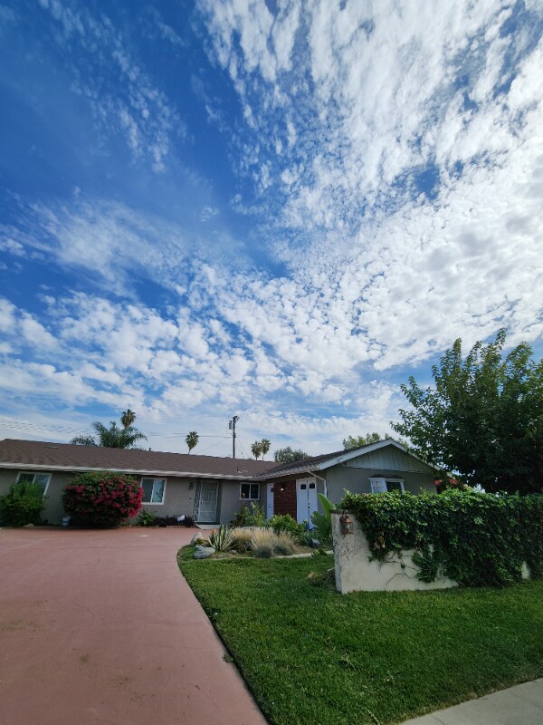 Building Photo - 6245 Arden Ave