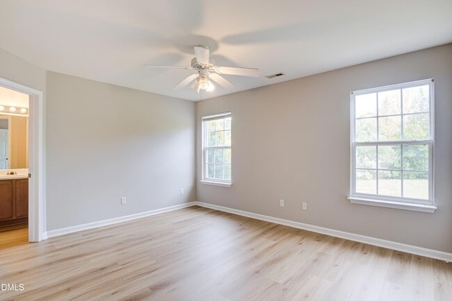 Building Photo - 228 Weststone Blvd