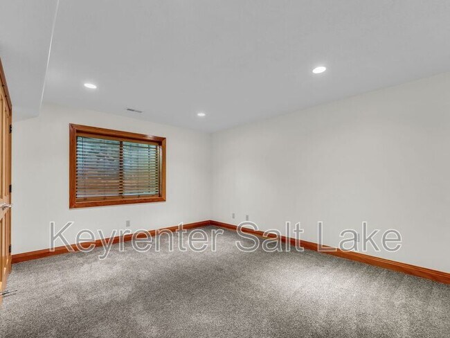Building Photo - 2178 Netties Pl