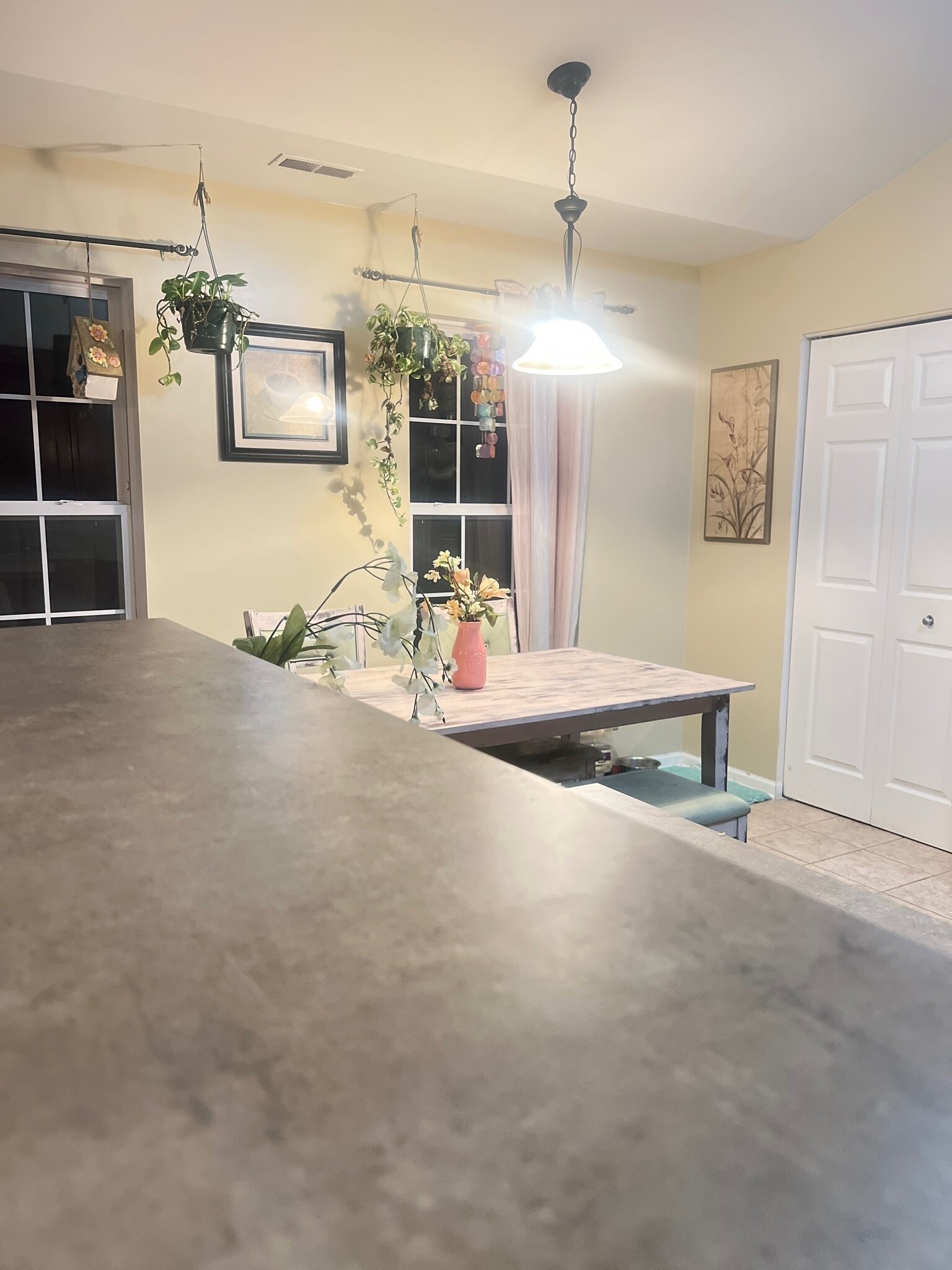 Building Photo - 659 Arbor Cir