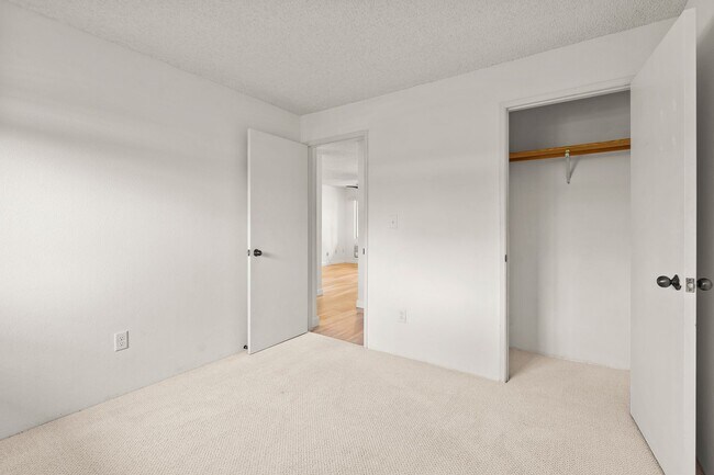 Building Photo - 94-870 Lumiauau St., #Q204