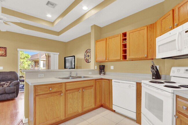 Building Photo - 8020 Carnoustie Pl