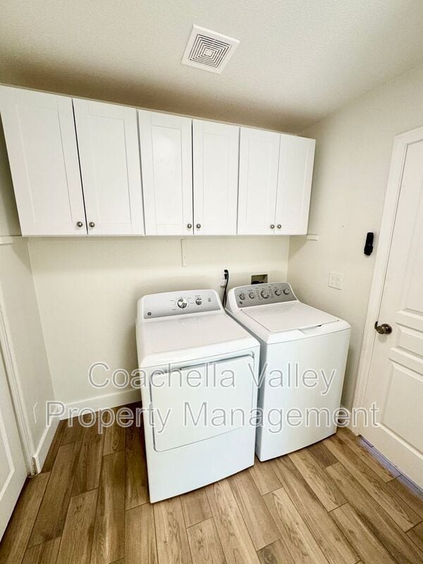 Building Photo - 48201 Cll Del Sol