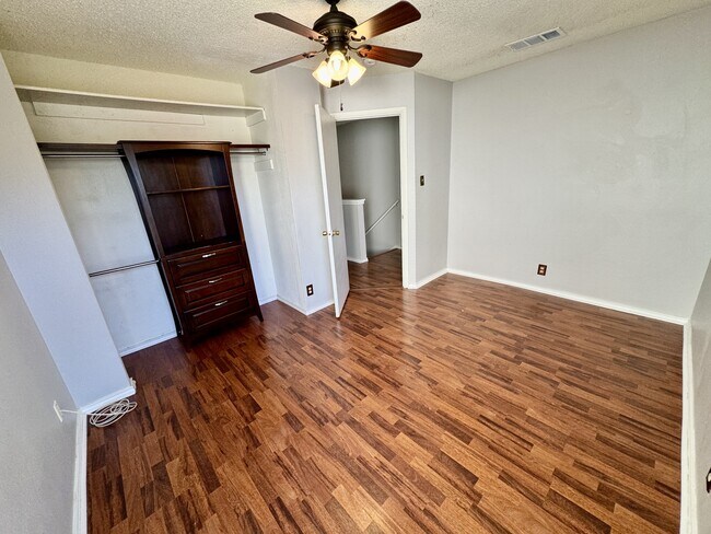 Building Photo - 7706 Sandia Bluff