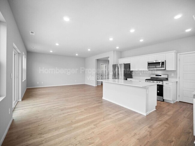 Building Photo - 5817 W Georgetown Ln