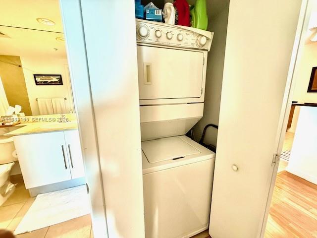 Building Photo - 325 S Biscayne Blvd