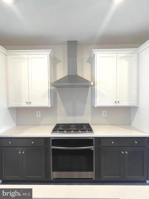 Building Photo - 22782 Hanson Overlook Ter