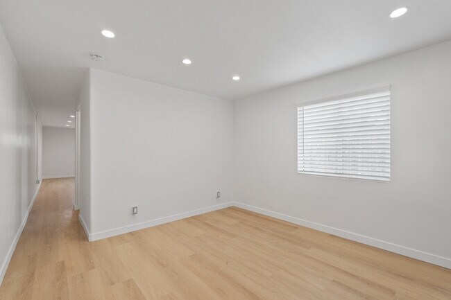 Building Photo - 1195 Georgia St