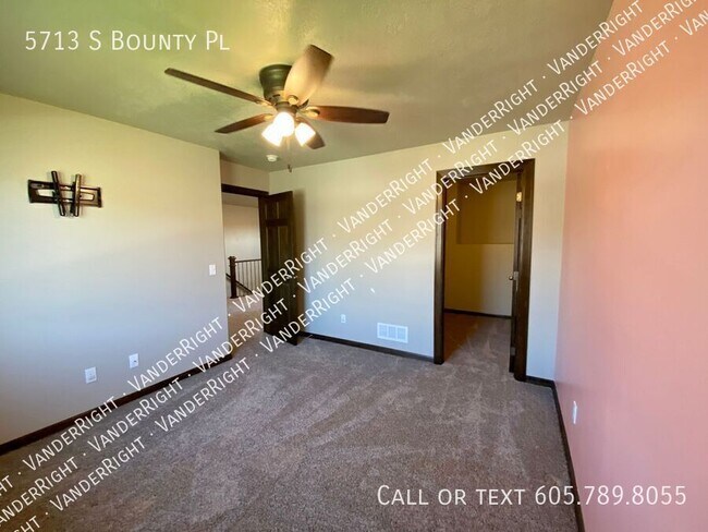 Building Photo - 5713 S Bounty Pl