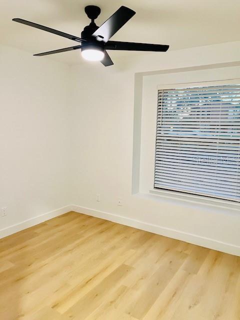 Building Photo - 415 E 6th Ave