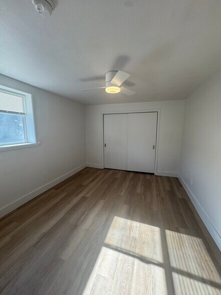 Spacious Bedroom 3 - 3948 S Brandon St