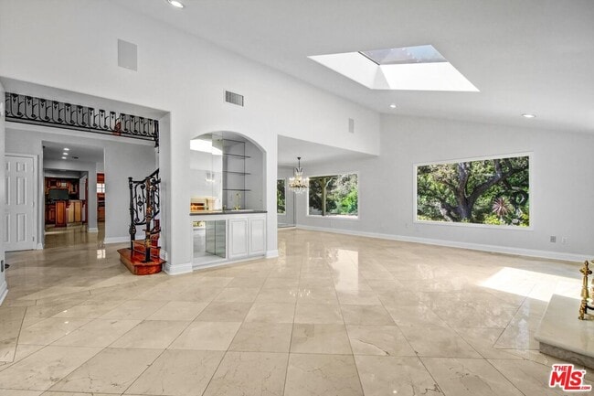 Building Photo - 1515 Outlook Cir