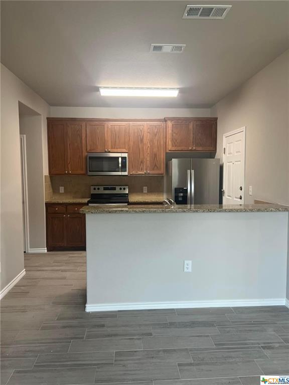 Building Photo - 333 Arnold Dr