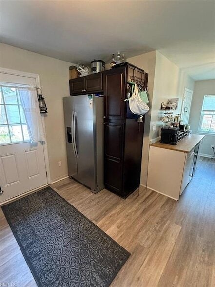 Building Photo - 3925 Galleon Dr