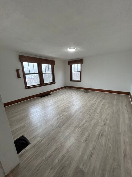 Building Photo - 1341 Sassafrass St