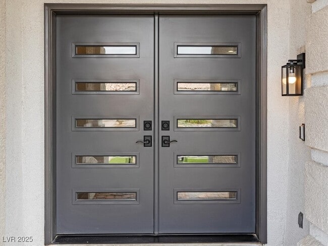 Building Photo - 6639 Tranquil Seas Ct