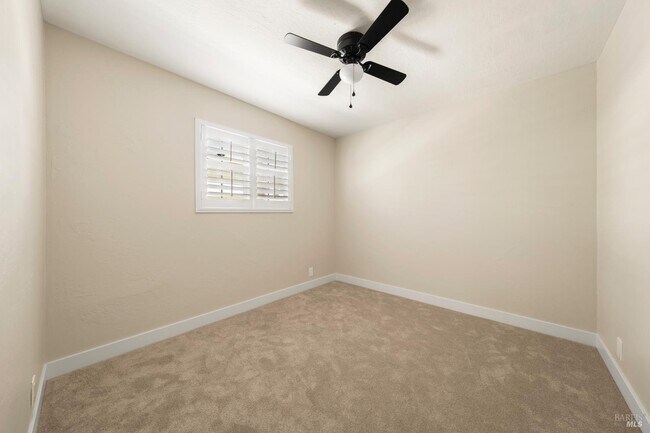 Building Photo - 436 Corte Lagos