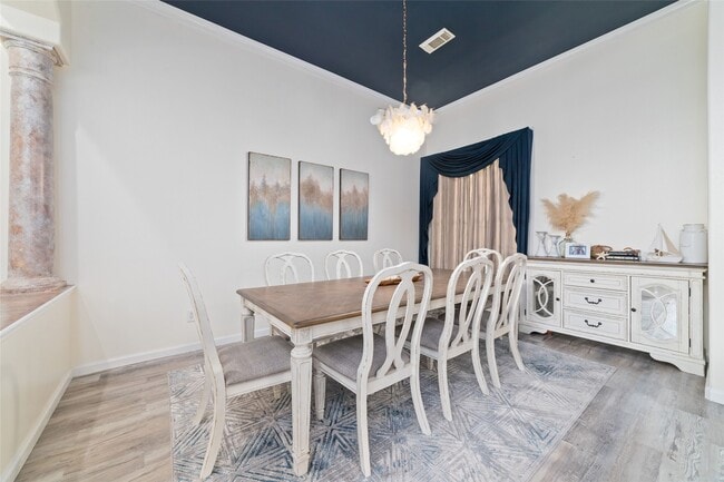 Building Photo - 3214 E Cedar Hollow Dr