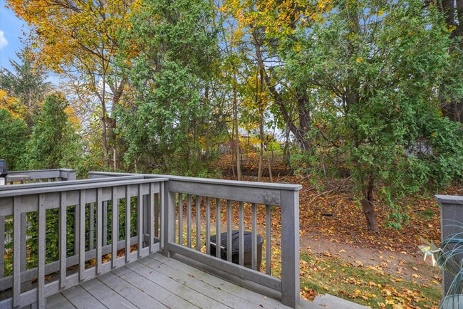 Building Photo - 61 Kathy Dr