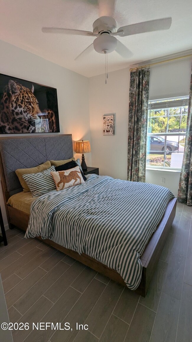 Building Photo - 15615 Thomas Crk Wy