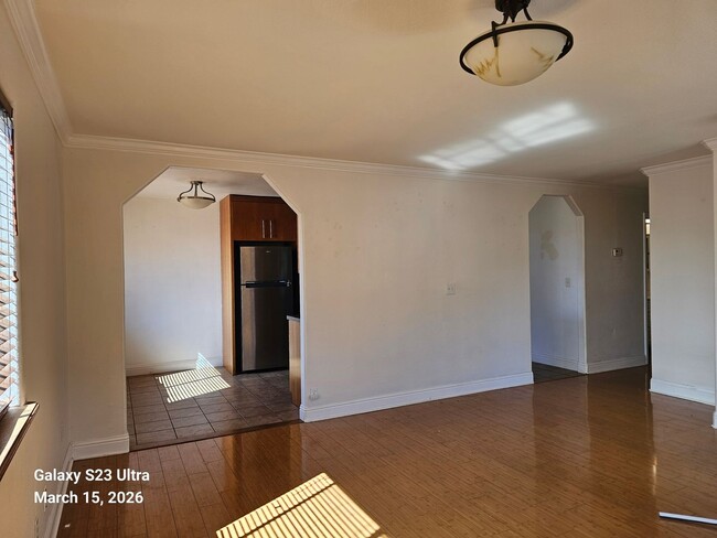 Building Photo - 19141ravenhillroad.is4lease.com