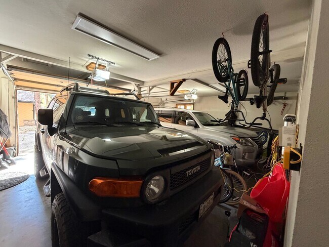 Building Photo - Tucked Away Mountain Retreat in Durango