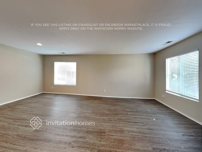 Building Photo - 25354 Silverwood Ln