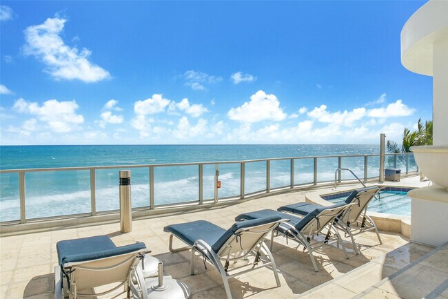 Building Photo - 3101 S Ocean Dr