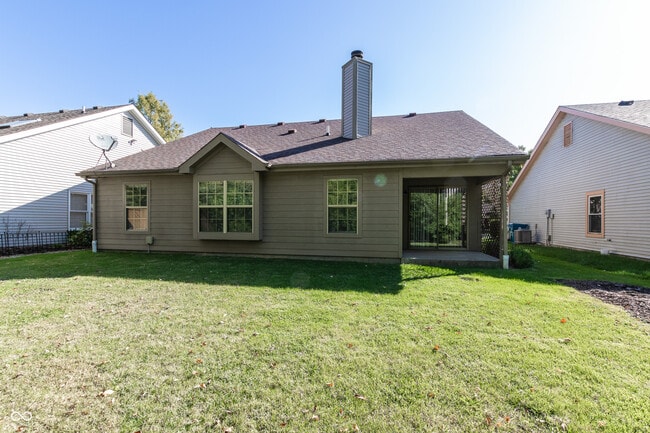 Building Photo - 10768 Belair Dr