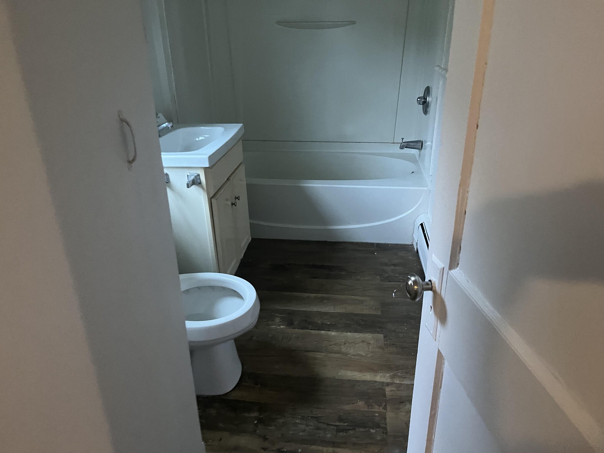 Building Photo - 216 Water St